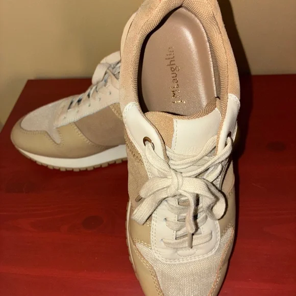 J McLaughlin Stylish Beige and Cream Women’s Sneakers Sz 8 Gently used - Picture 11 of 12